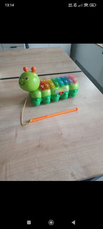 Jeu musical chenille