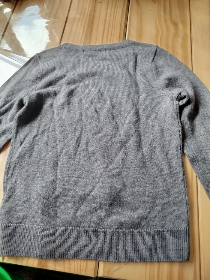 Pull gris - photo numéro 4