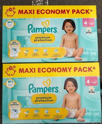 180 couches Pampers Prenium 4 Neuves  