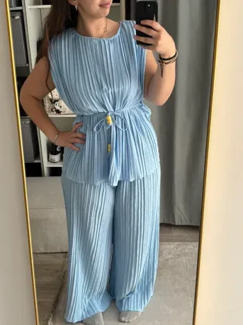 Ensemble plissé