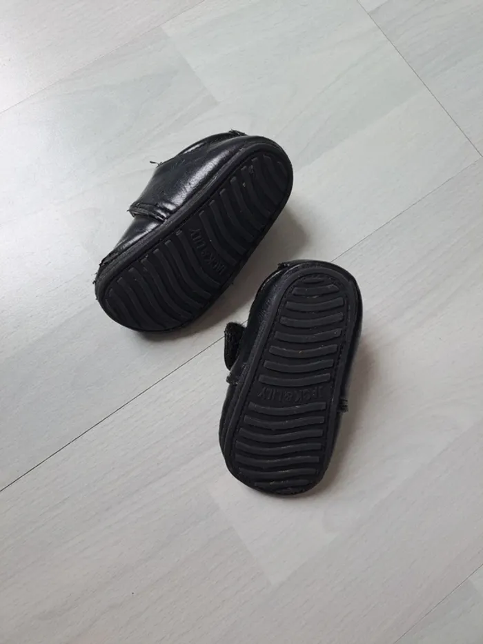 Chaussures jack and lily 12-18 mois - photo numéro 3