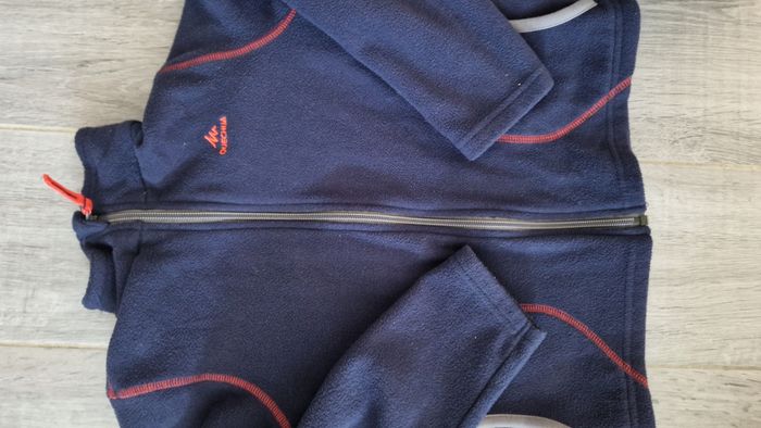 Veste polaire enfant, quechua taille 5-6 ans - photo numéro 2