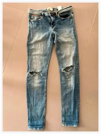 Jeans femme 32 , h&m