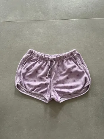 Short en eponge