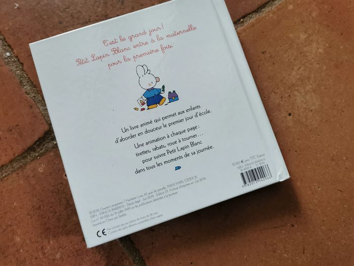 Un livre animé. Petit Lapin Blanc. Mon premier jour d'école. - photo numéro 5