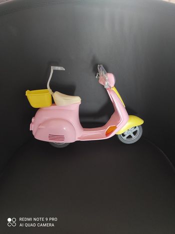 Scooter barbie