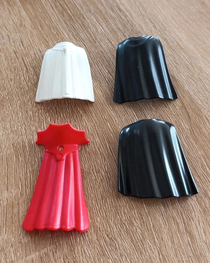 Playmobil lot capes accessoires personnage