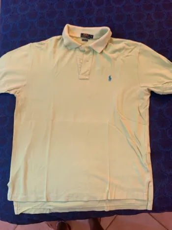 Polo manches courtes taille L Ralph Lauren