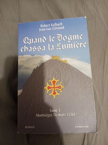Livre (173) 📚 Quand le dogme chassa la lumière 