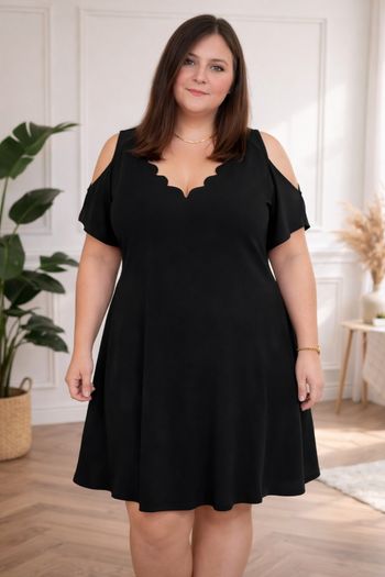 Robe festonnée élégance noire épaules dénudées Femme taille 54 marque Boohoo 💍 