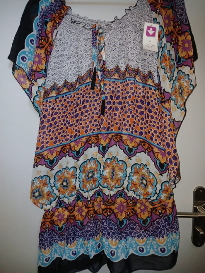 Blouse fluide, taille 40, neuve