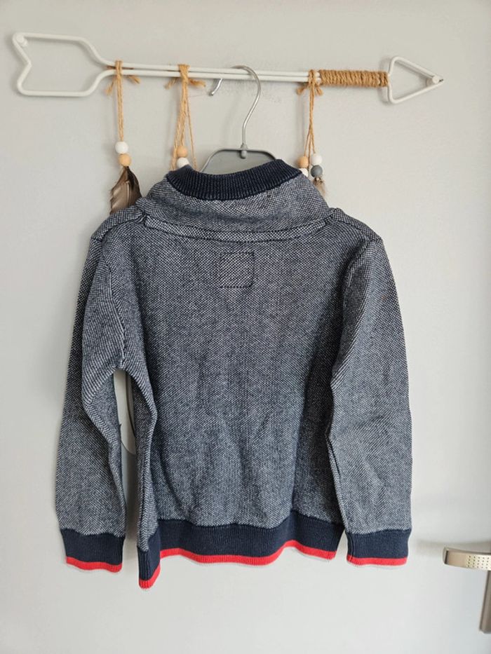 Sweat 4 ans - photo numéro 2
