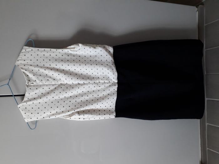 Robe courte Studio taille 38 - photo numéro 2