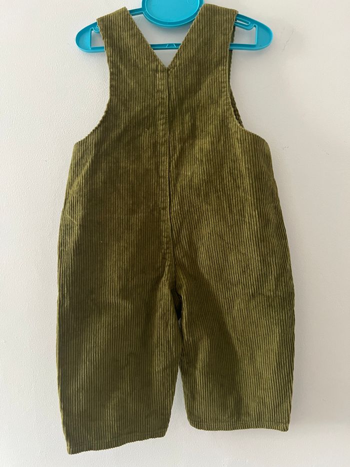 Salopette en velours vert kaki - photo numéro 8