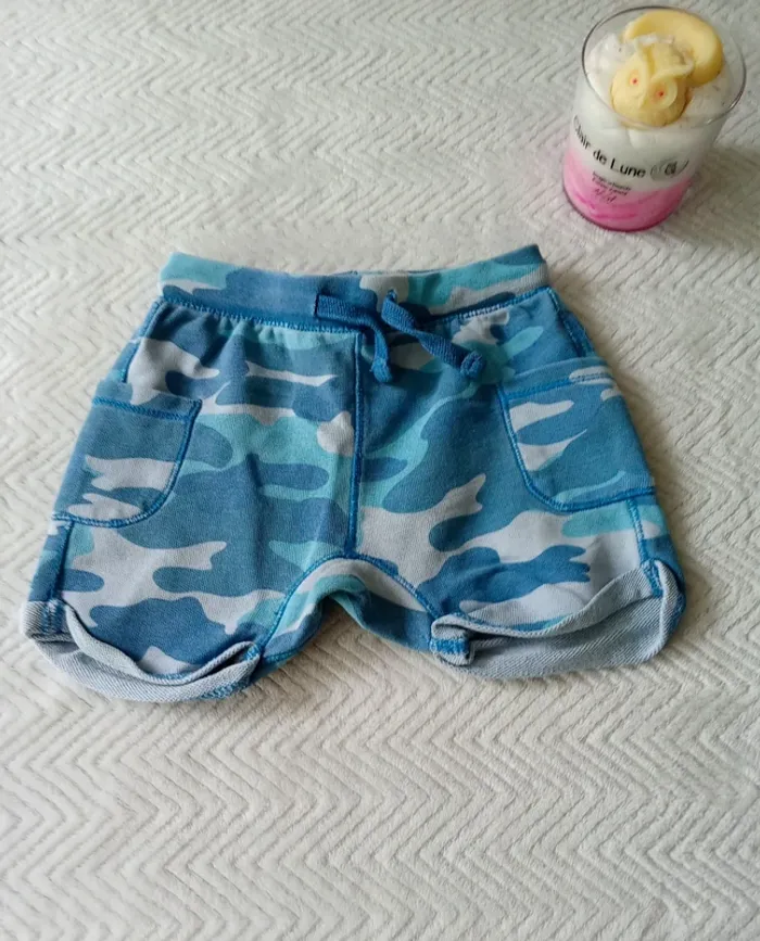 Short garçon ⭐ très bon état ⭐ Taille 12-18 mois ⭐ Zara kids