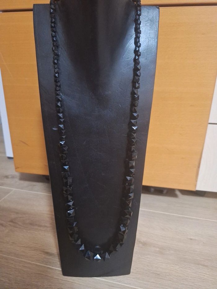 Collier long noir femme - photo numéro 2