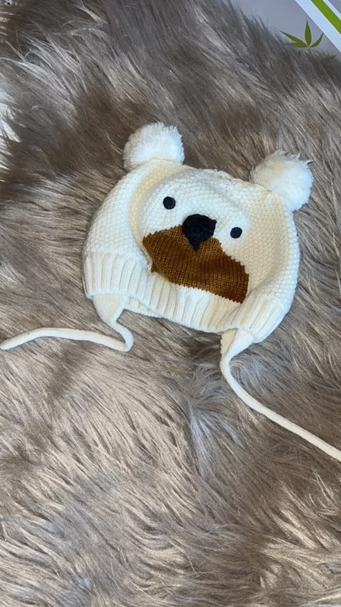 Bonnet ourson kiabi 45 cm