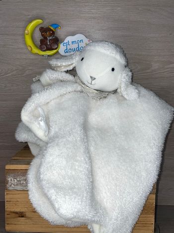 MDM22 doudou mouton 🐑 maison du monde