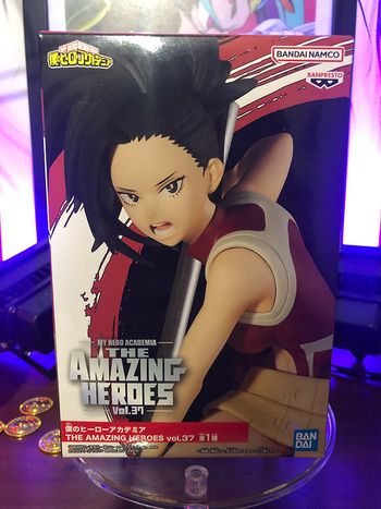 My hero academia - Amazing heroes vol.37 Yaoyorozu Momo