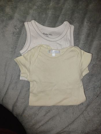 Lot body bodies 9 mois manches courtes