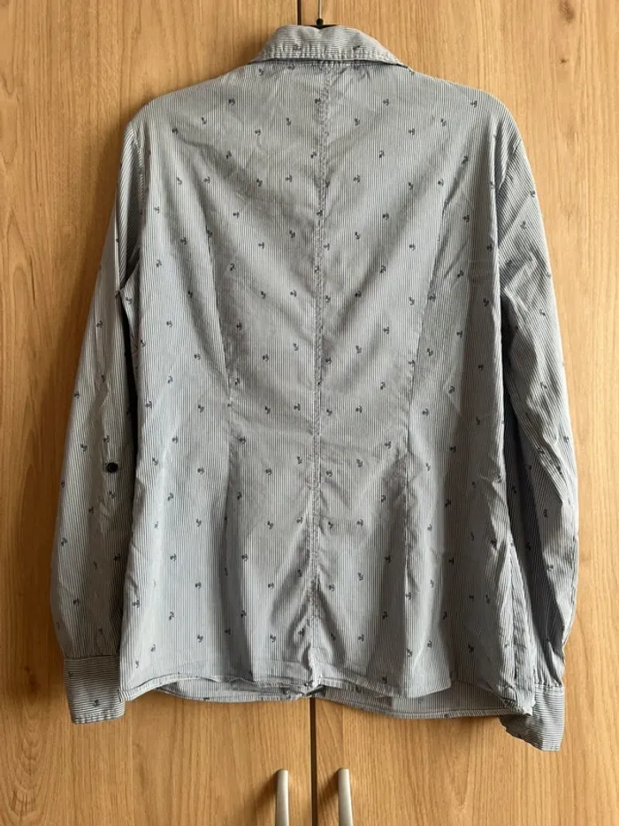 Chemise - photo numéro 2