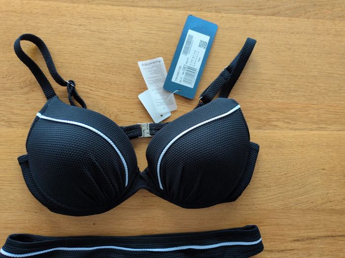 Maillot de bain noir neuf T38 - photo numéro 2