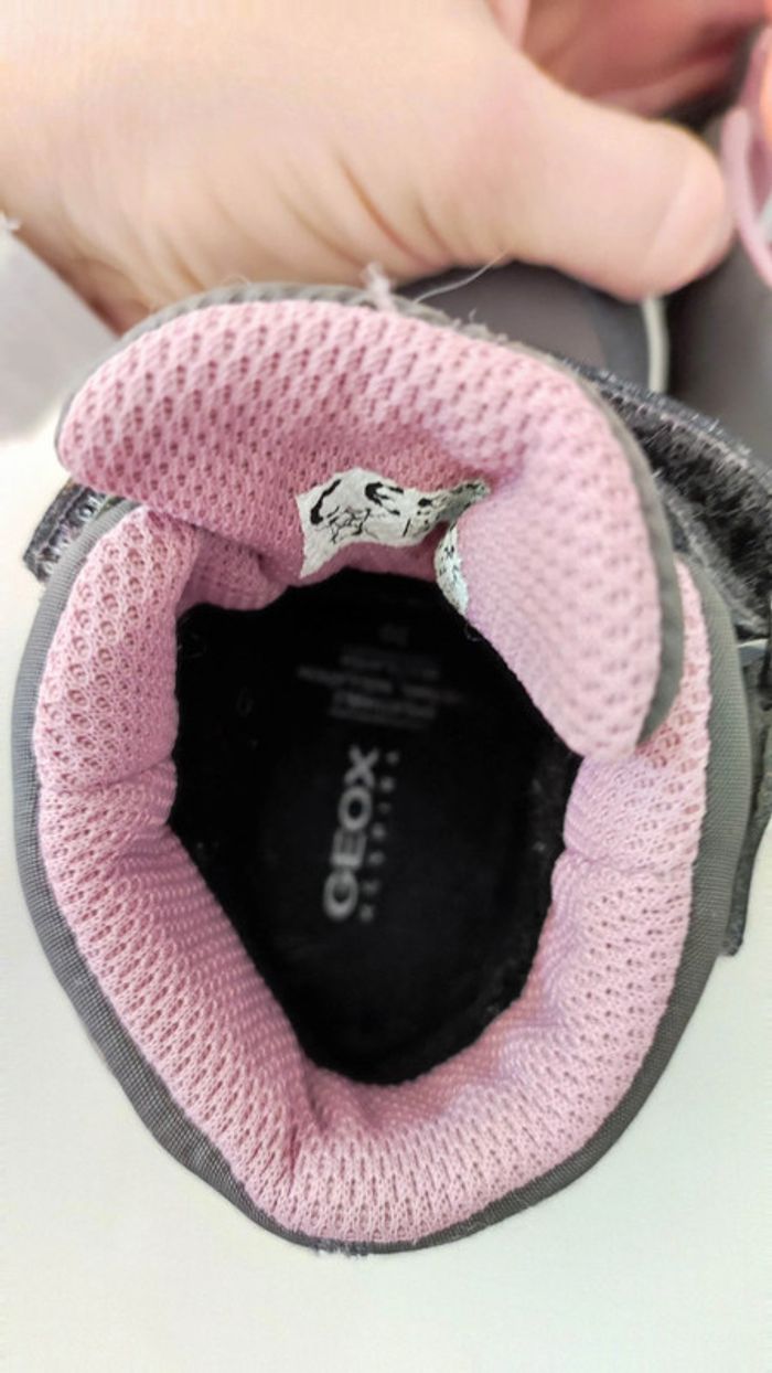 Bottines imperméables Geox amphibiox taille 20 gris et rose - photo numéro 5