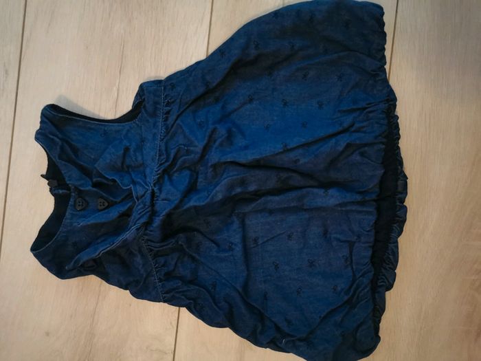 Robe 6mois - photo numéro 2