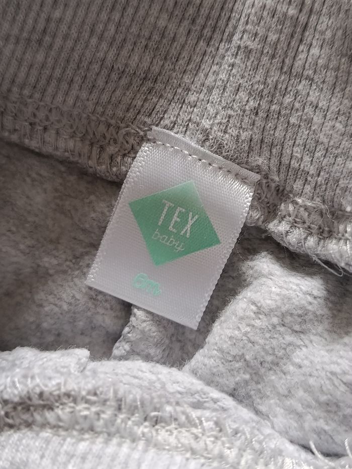 Pantalon de jogging bébé taille 6 mois - photo numéro 4