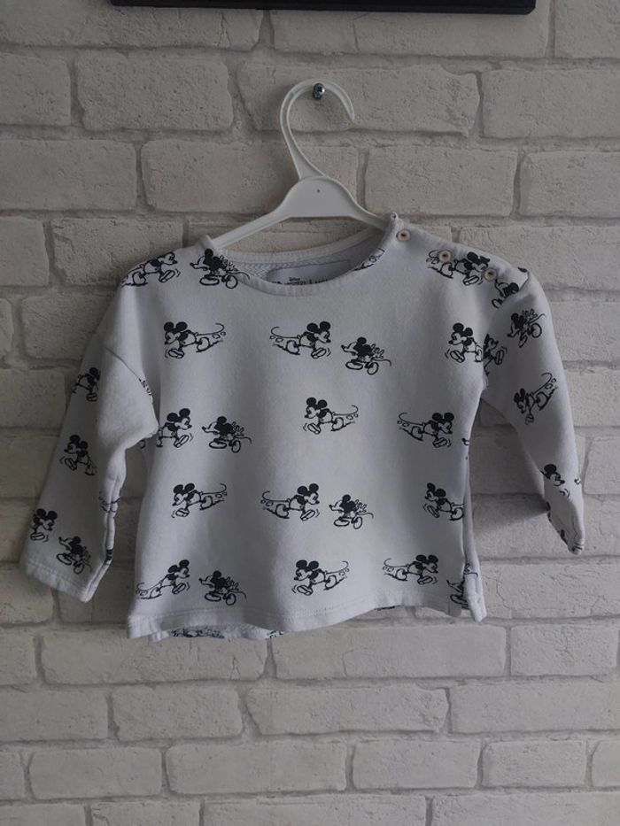 Sweat Monoprix Disney taille 18 mois