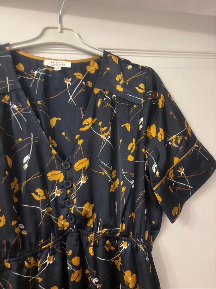 Robe manches courtes galeries Lafayette S - photo numéro 4