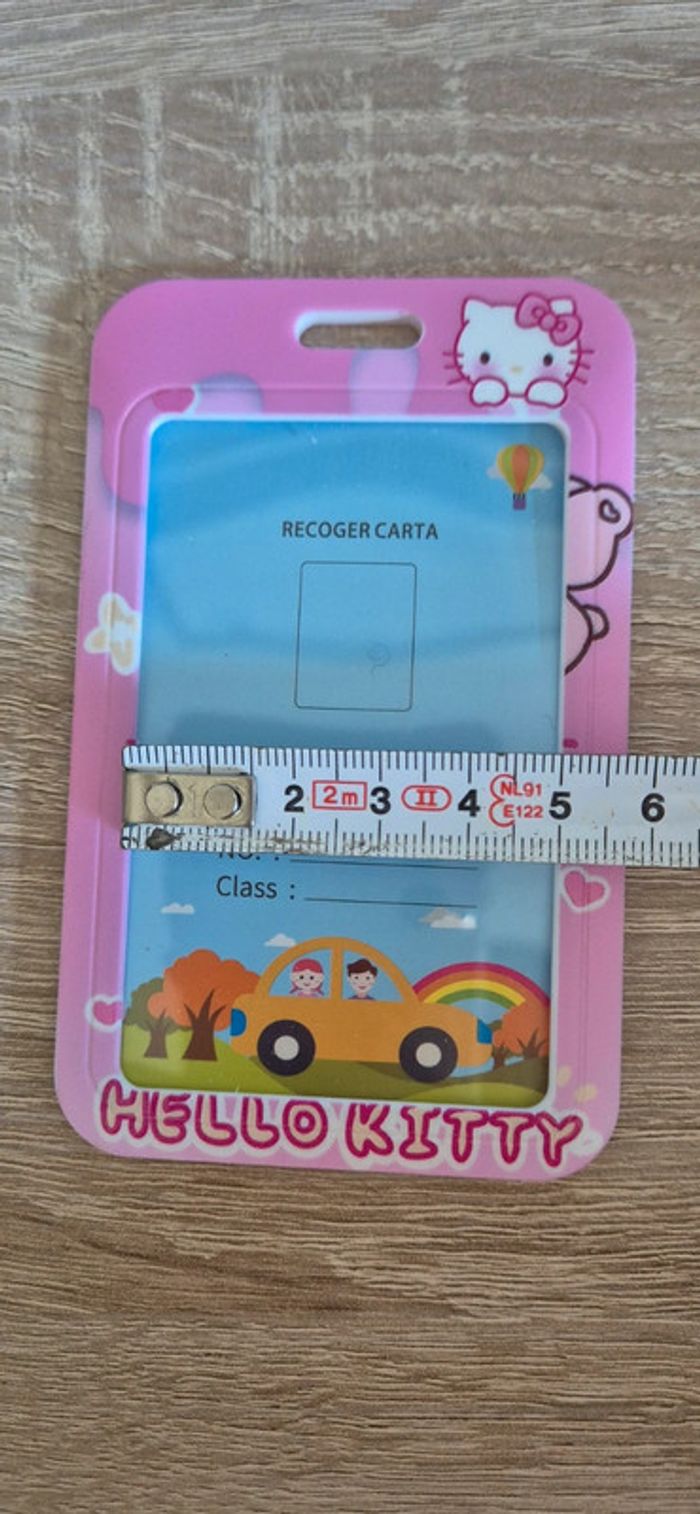 Porte carte d'identité Hello kitty avec lanière fantaisie. - photo numéro 8