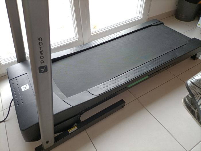 Tapis de course Domyos Essential Run - 8 programmes jusqu'à 14 km/h - photo numéro 10