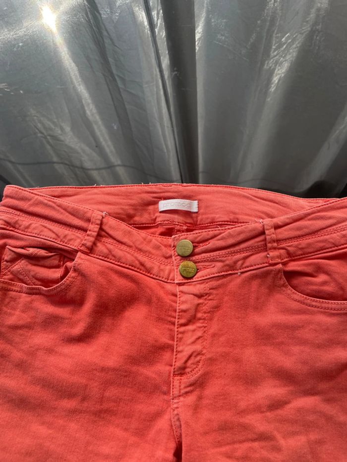 Joli pantalon rouge en taille 40 - photo numéro 5