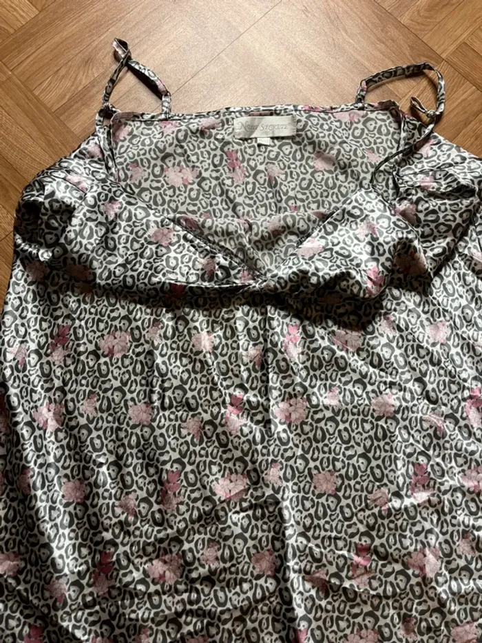 Robe nuisette avec motifs satinée vintage Nuit Secrète - photo numéro 3