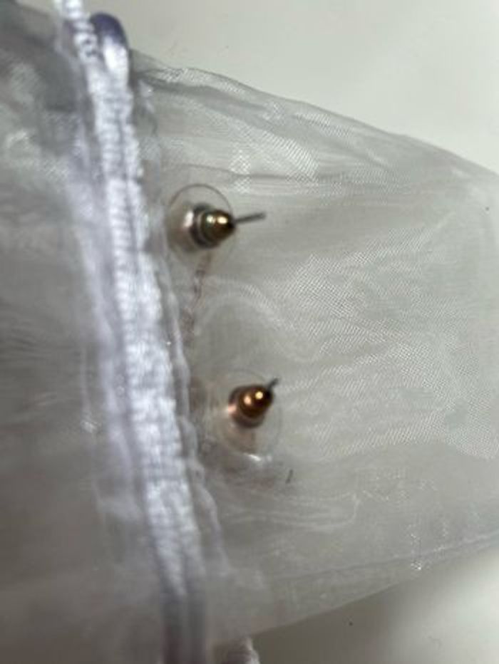 Très jolies boucles d'oreilles fantaisie rosé strass et perles - photo numéro 4