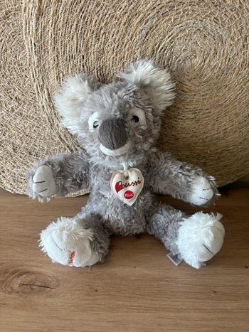 Superbe doudou koala gris blanc cœur bussi trudi