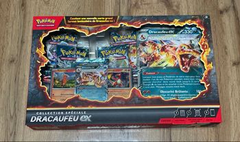 Pokémon coffret collection spéciale dracaufeu ex