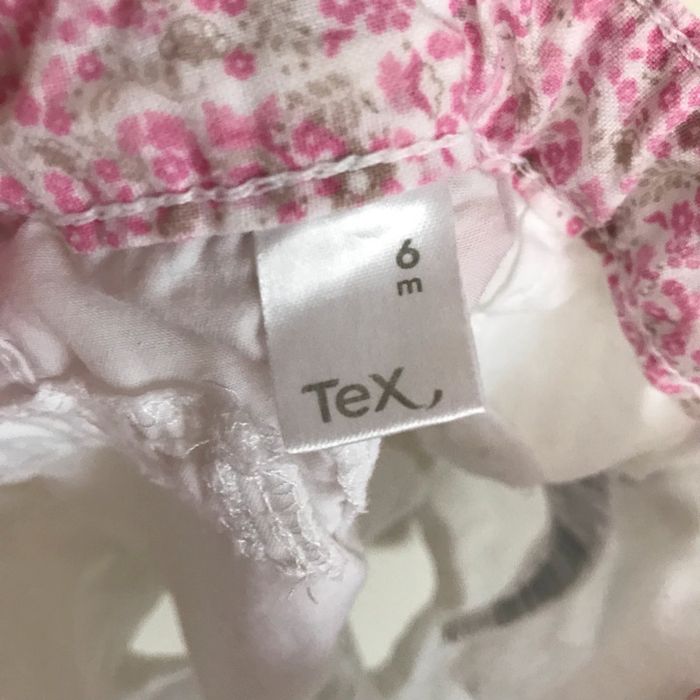Short tex 6 mois neuf - photo numéro 3