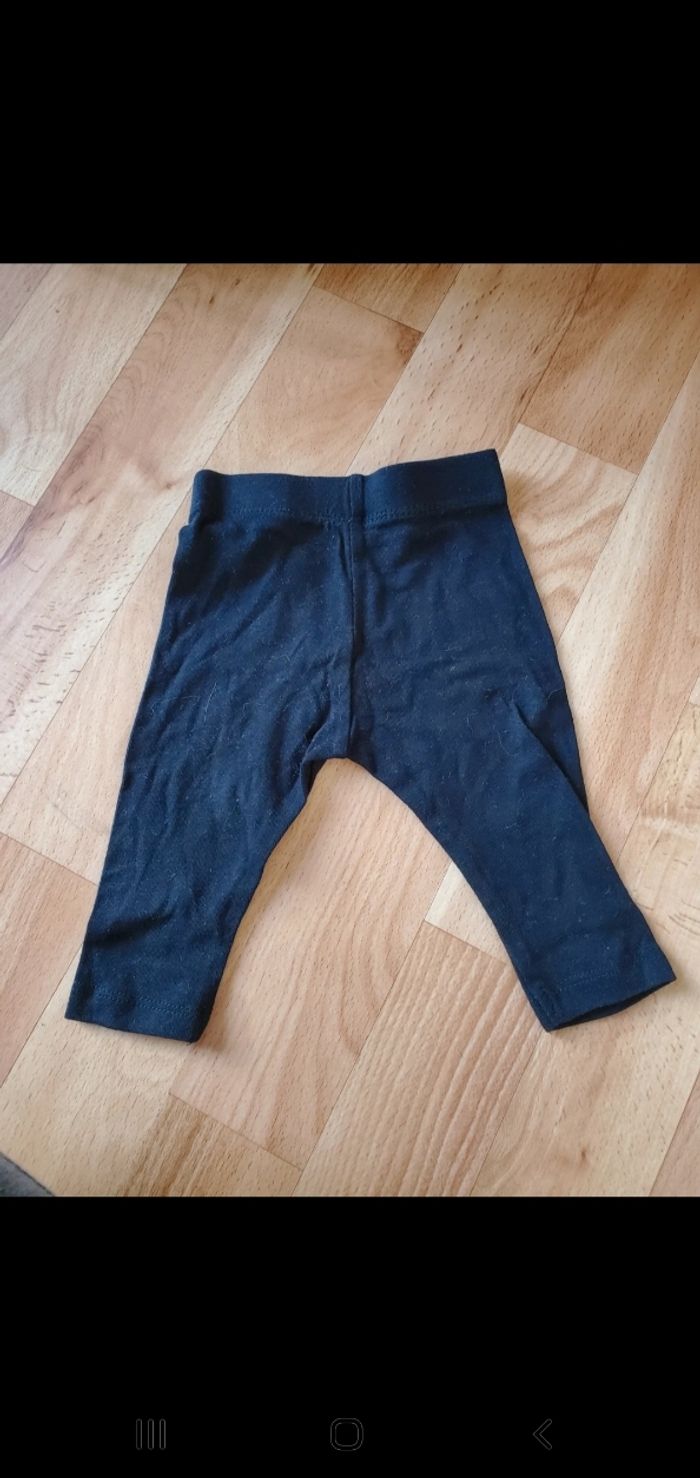 Lot pantalon et legging - photo numéro 3