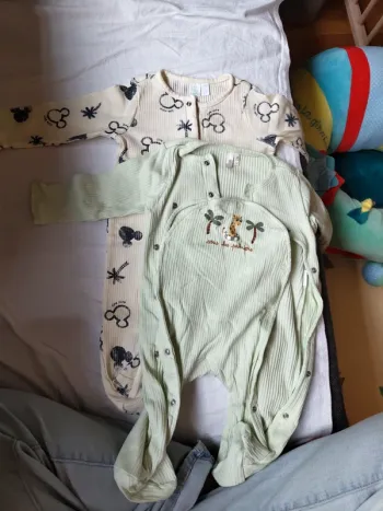 Lot de 2 pyjama orchestra 6m