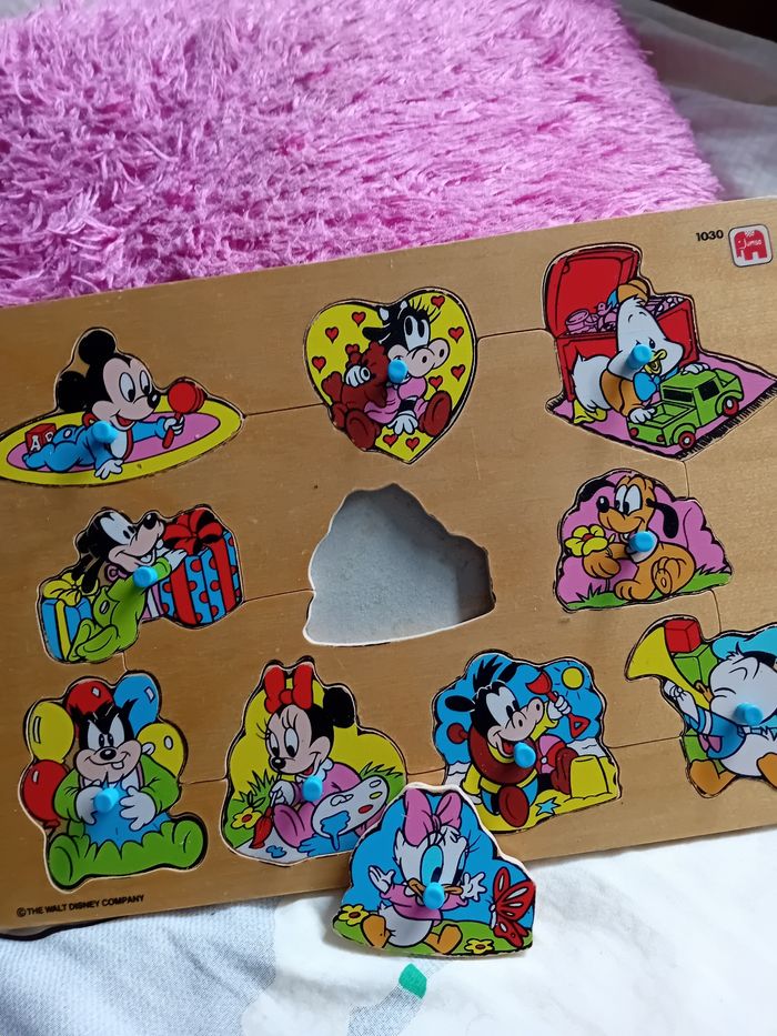 Puzzle bois vintage Walt Disney - photo numéro 2