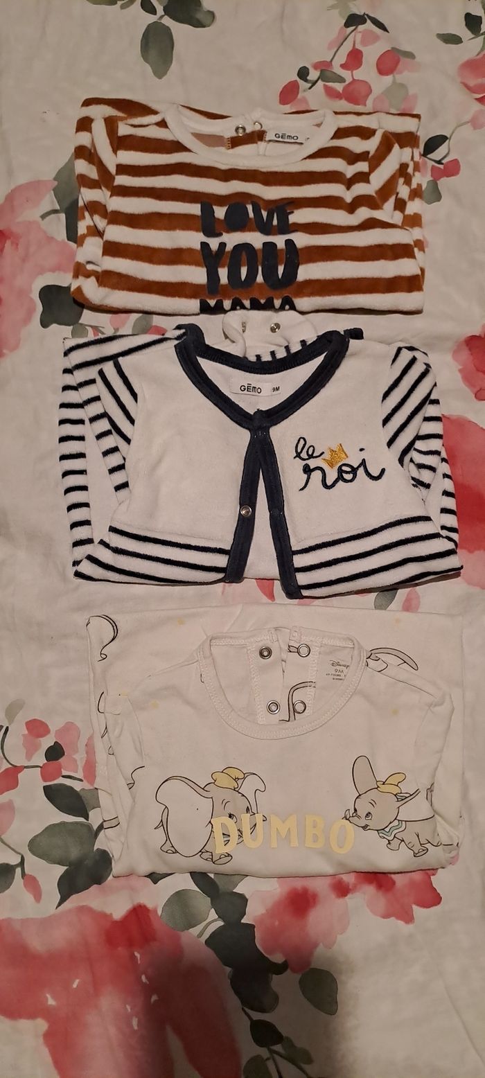 Lot pyjamas 9 mois