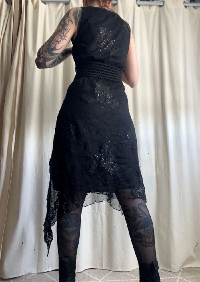 Robe vintage dentelle asymétrique Mall Goth vintage made in France 🇫🇷 90s - Taille L/XL - photo numéro 4