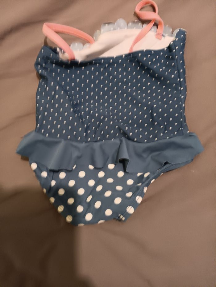 Maillot de bain bébé fille - photo numéro 2