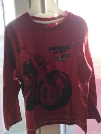 T shirt manche longue rouge