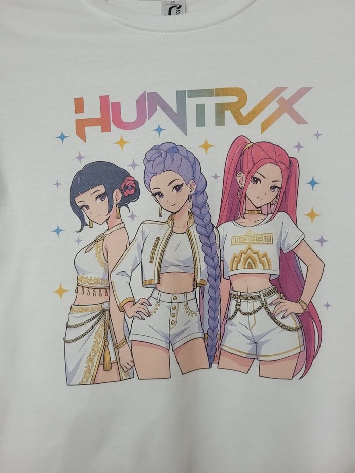 T shirt 6 ans neuf huntrix Coupe droite - photo numéro 2