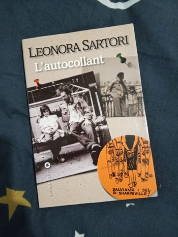 Livre (62) 📚 L'autocollant