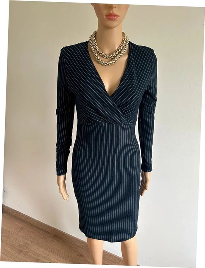Robe bleue marine à manches longues avec rayures blanches Mango taille S TBE