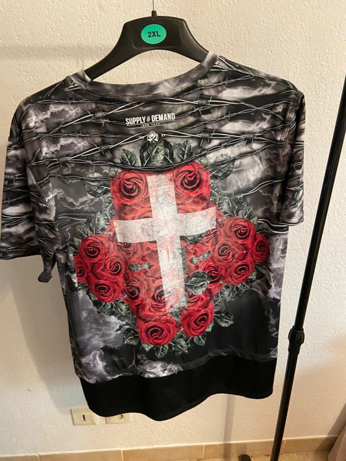 T-shirt homme à motif - photo numéro 2